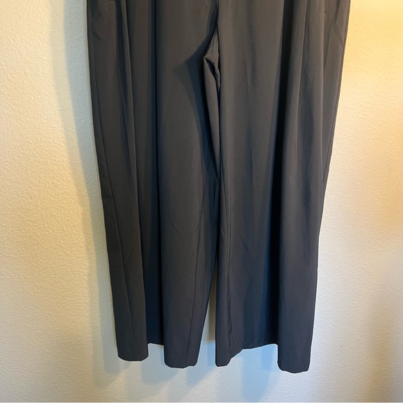 Athleta Brooklyn Heights high rise pleated wide leg pant black 14 petite - Picture 9 of 15